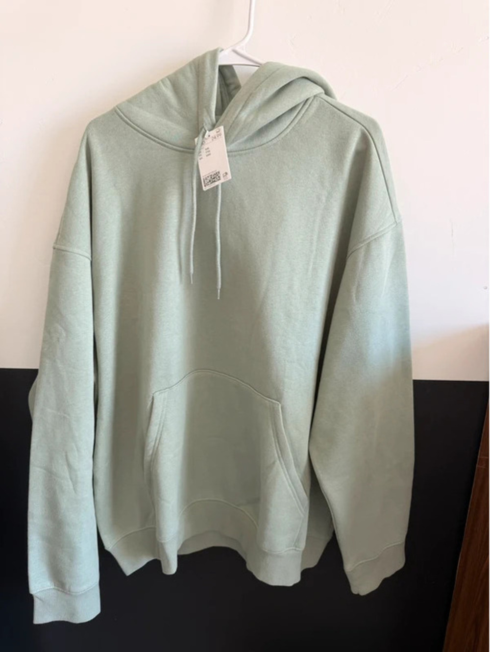 H&M NWT Size 2XL Sage Green Hoodie